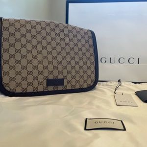 Authentic GUCCI GG CANVAS MESSENGER SHOULDER BAG 449171 Canvas